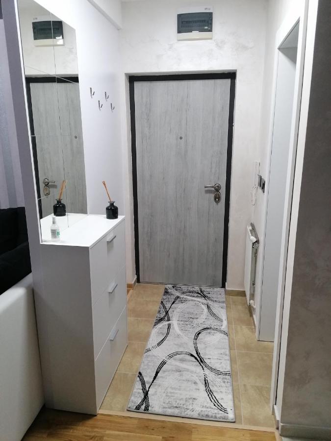 Nenadovic Apartman Obrenovac  Eksteriør bilde