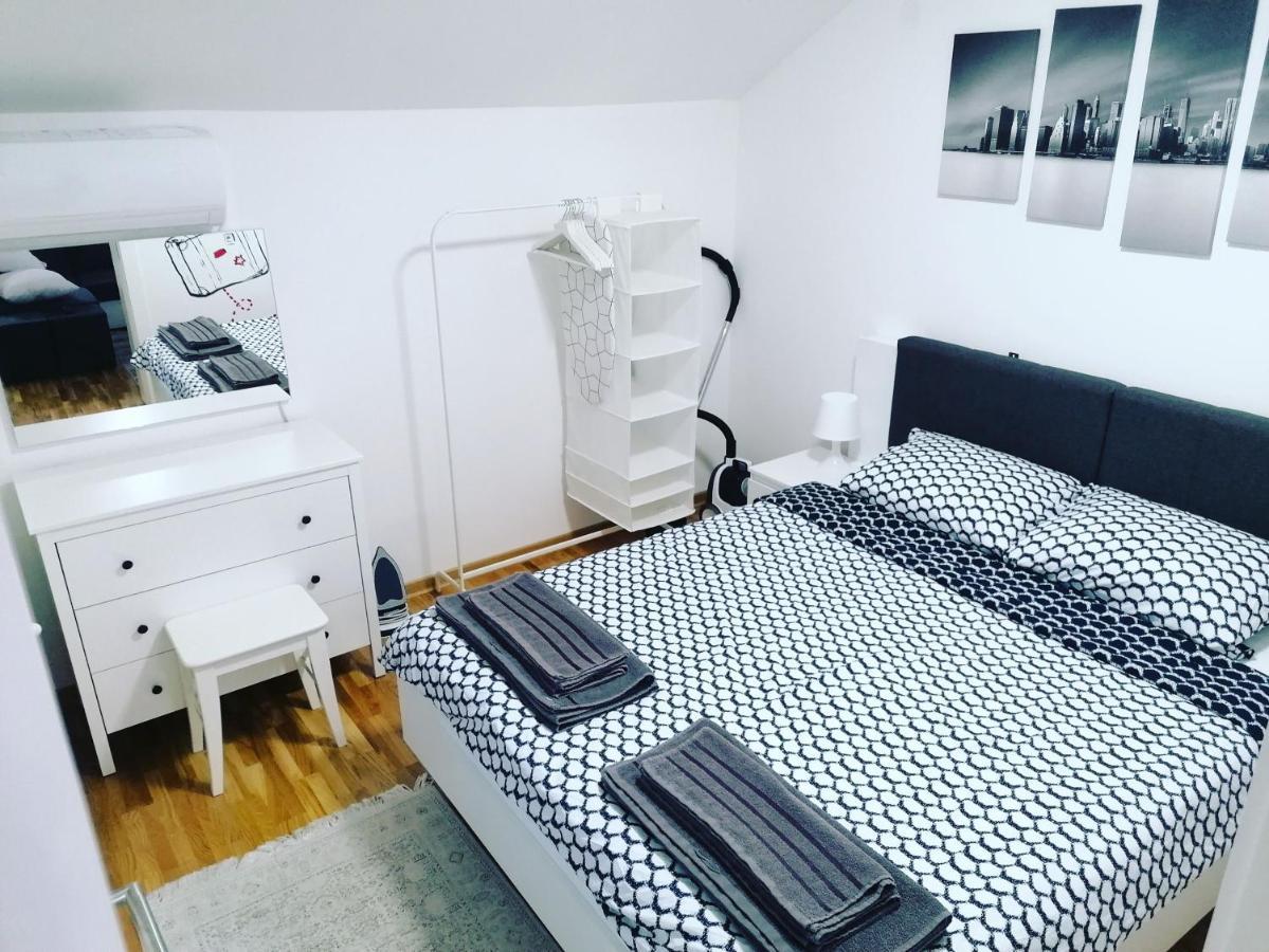 Nenadovic Apartman Obrenovac  Eksteriør bilde